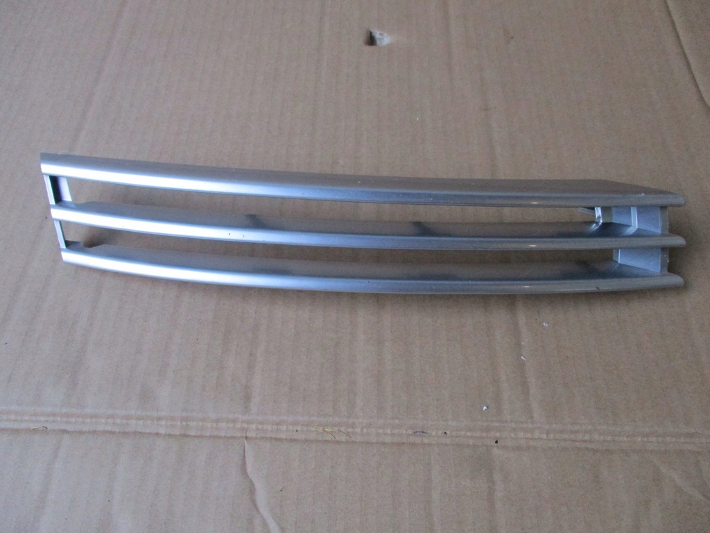 фото №1, Решётка бампера правая range rover iv vogue l405 ck