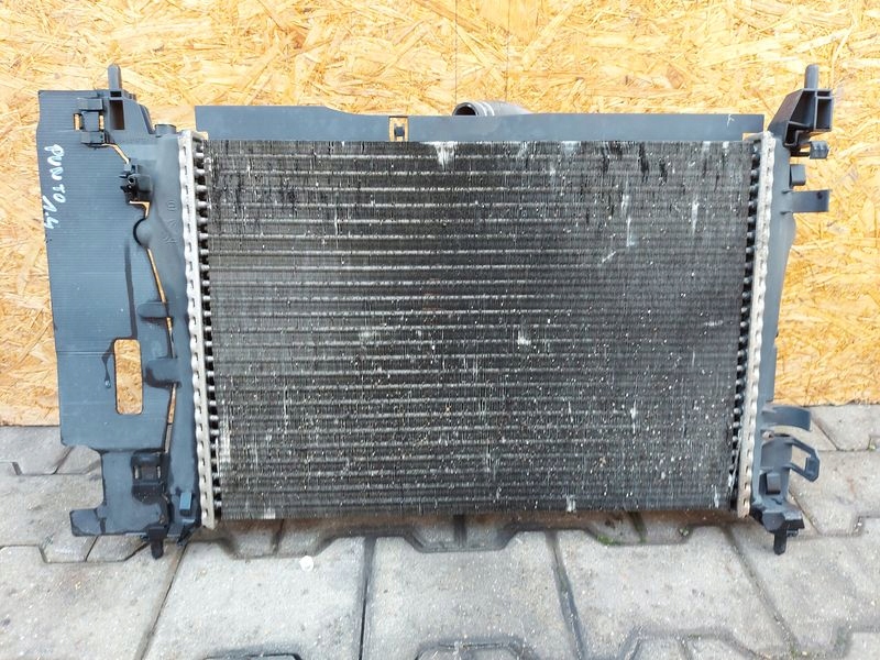 фото №1, Fiat grande punto 1.4 радиатор wody вентилятор