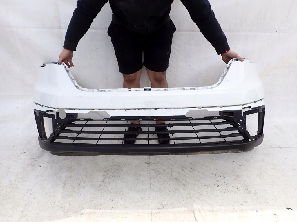 Купить Renault trafic iii lift 21- бампер перед передний