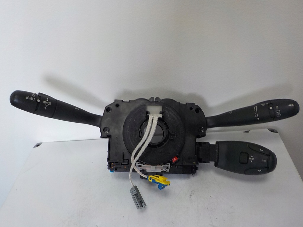 фото №1, Peugeot 307 перемикач комбінований 98062018xt