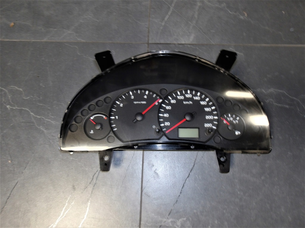 фото №1, Ford transit connect i 1.8d счетчик приборы 2t1f-10849-cg