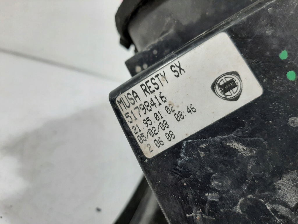 Lancia musa 1.4 16v lift 09r лампа лівий задня led 51798416 Доставка