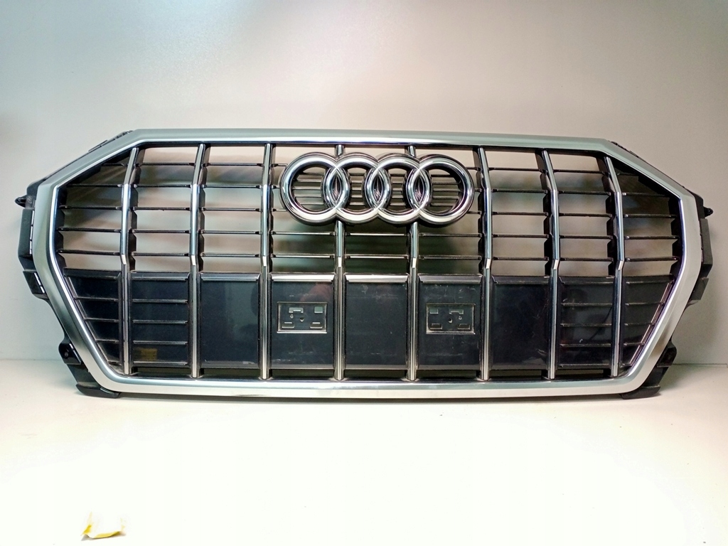 фото №1, Audi q3 sline решётка радиатора решётка радиатора радиатора 83a853651r