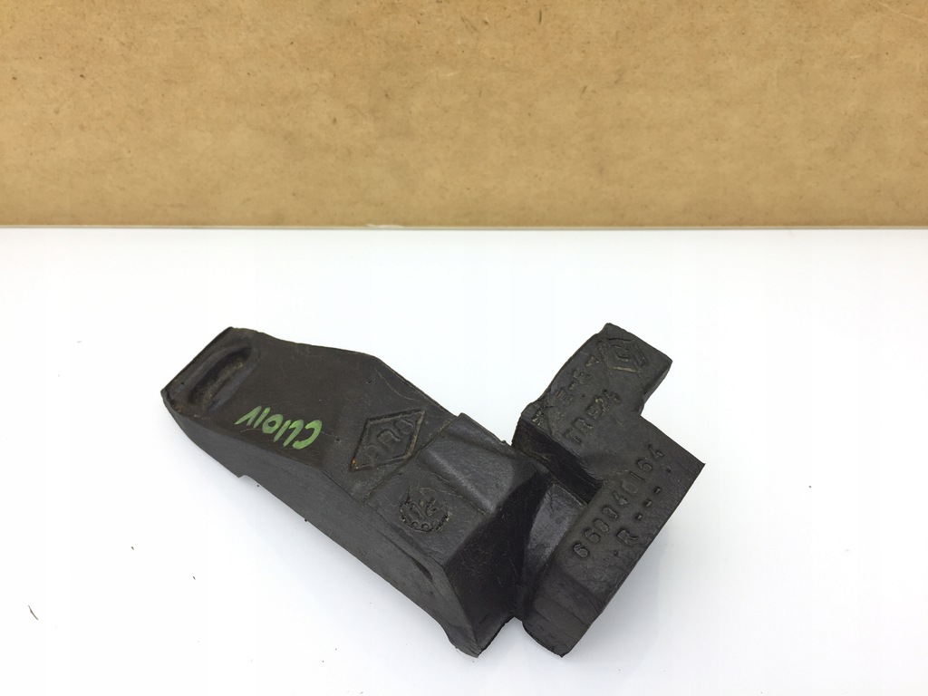 фото №1, Clio iv пена шумоизоляция жабо правая