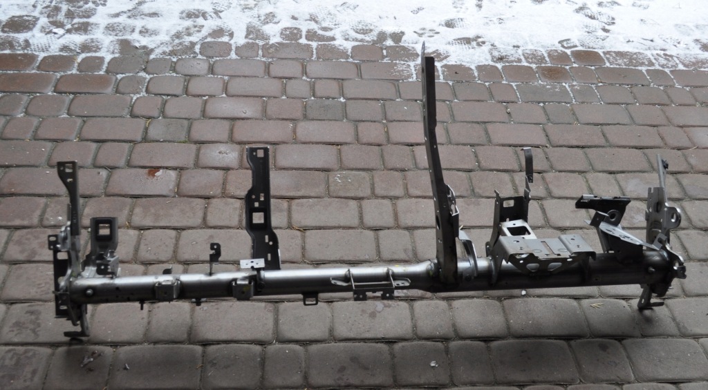 фото №1, Каркас панелі приладової панелі clio v