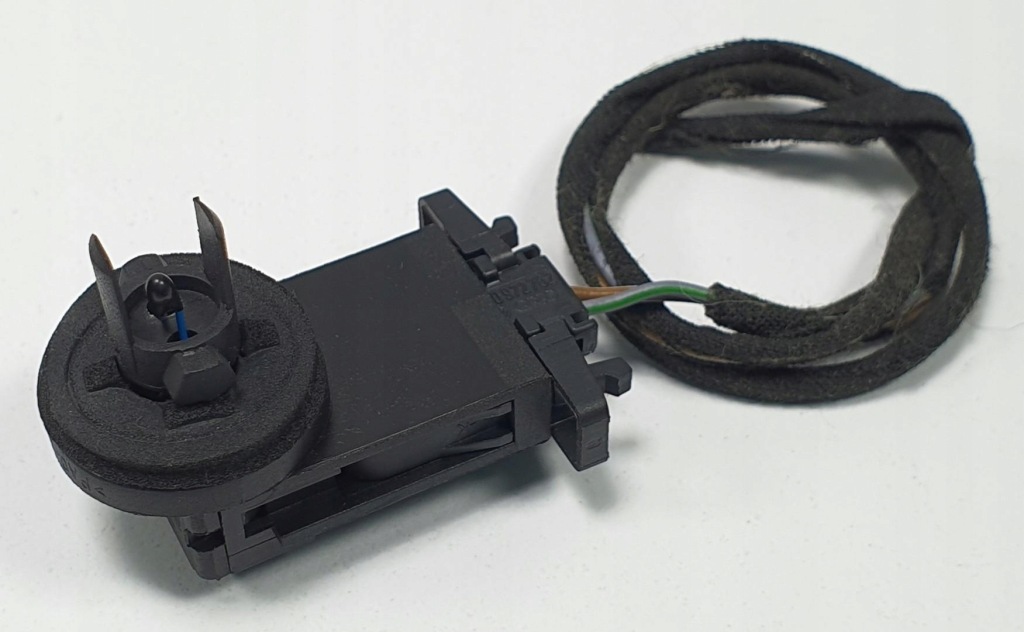Купить Датчик температуры внутренней vw golf iv 1h0907543a