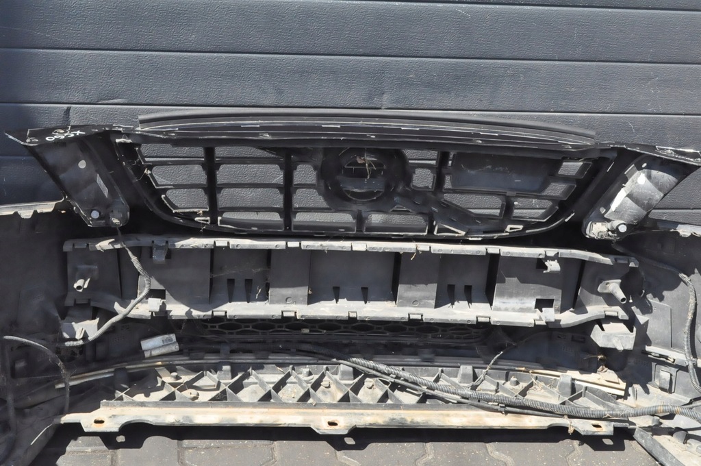 фото №14, Volvo xc60 i бампер перед передний pdc омыватель противотуманная фара решётка радиатора решётка радиатора