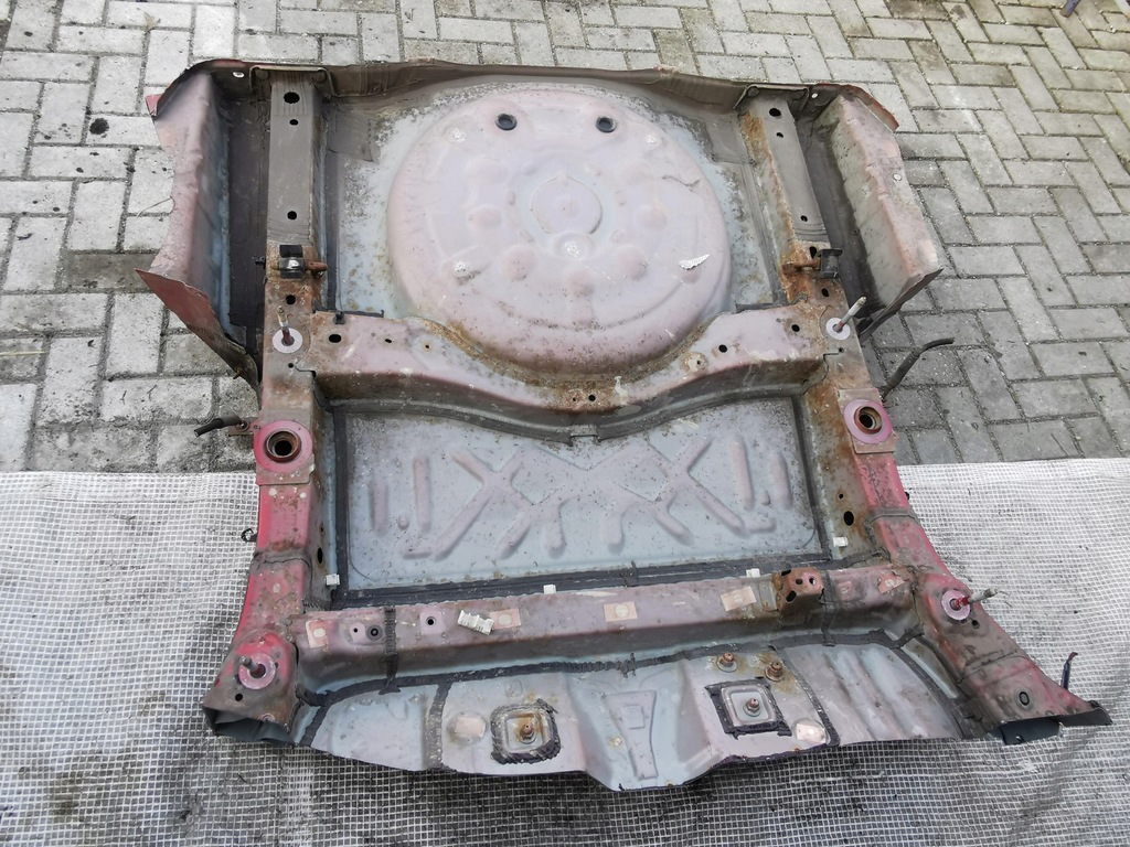 фото №11, Mazda 6 iii gj gl 12-18 kombi pas задний поддон пол багажника 41v