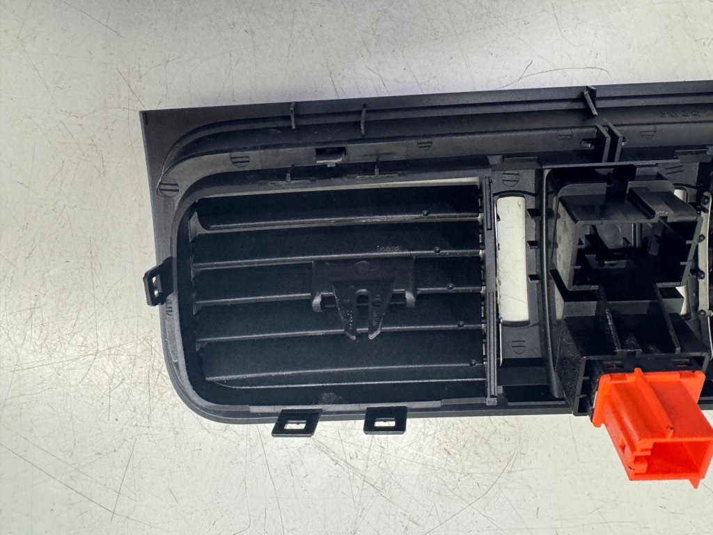 фото №6, Skoda fabia ii lift решётка обдув средняя 5j0820951s