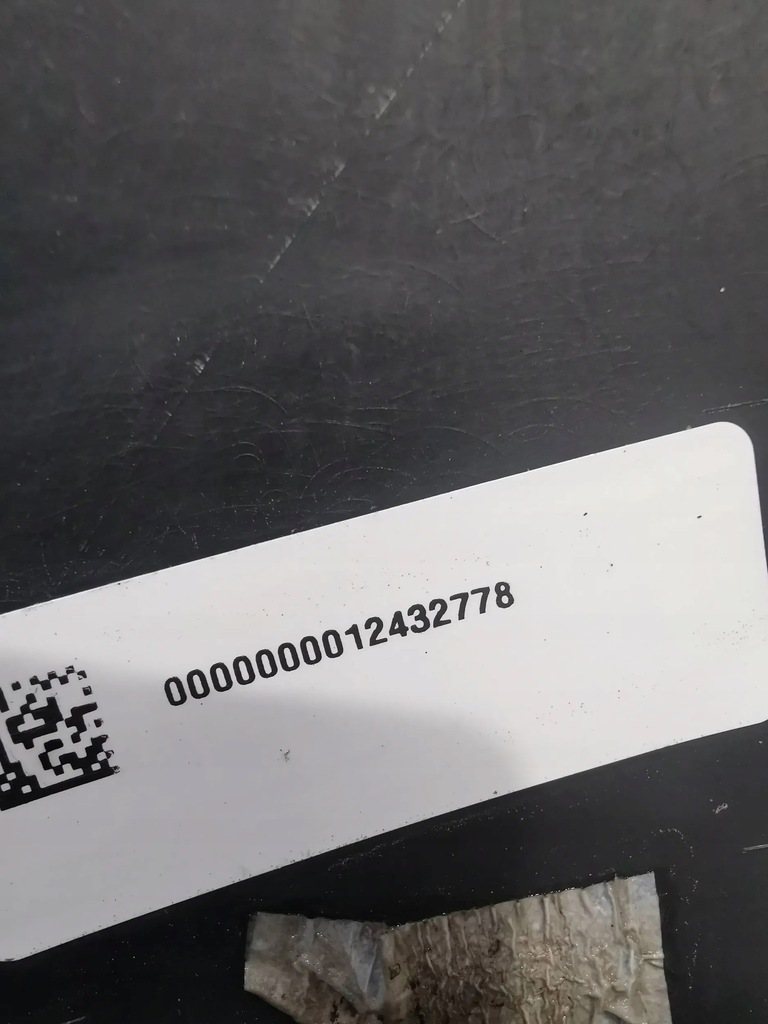 фото №9, Mercedes gla x247 amg накладка молдинг бампера задняя oryg идеальное состояние !