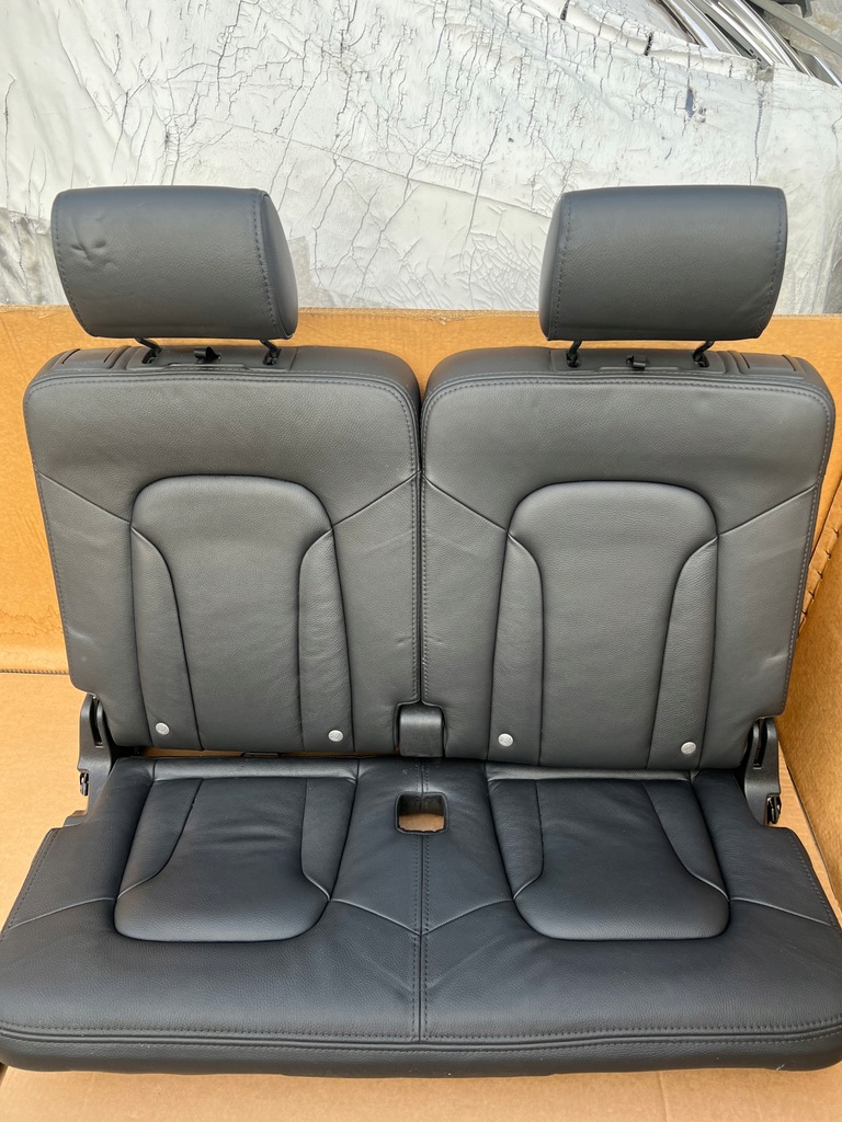 фото №1, Audi q7 4l сиденья заднее сиденье 3 trzeci ряд кожа czarna