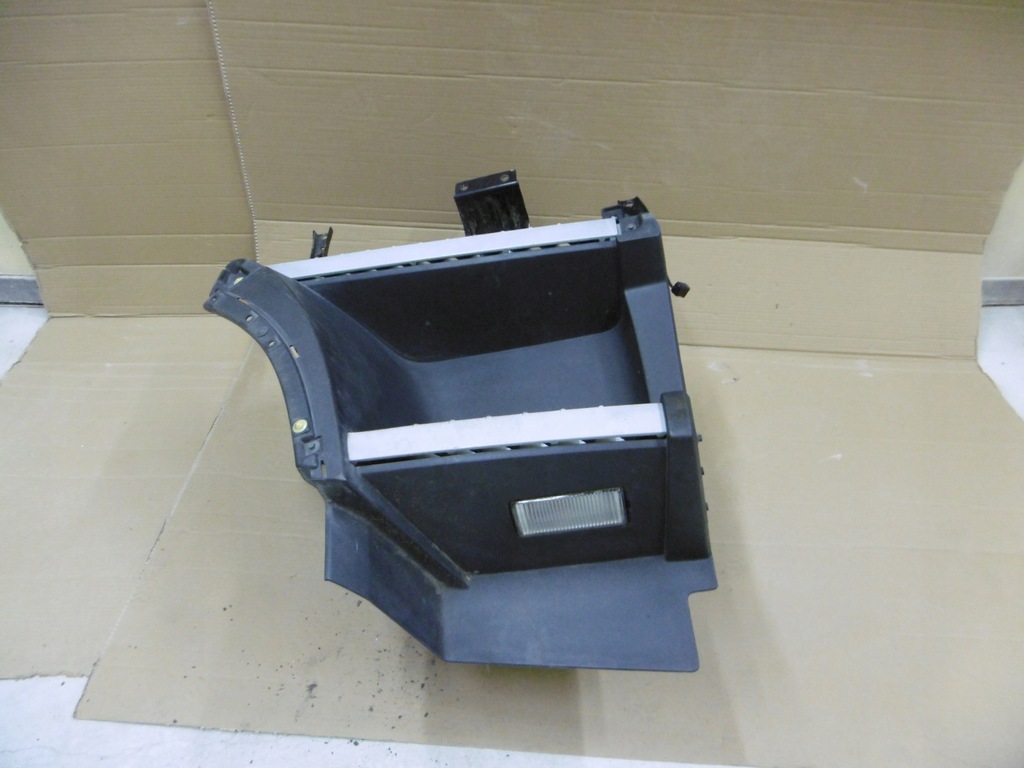 фото №4, Правая подножка пороги volvo fh 4