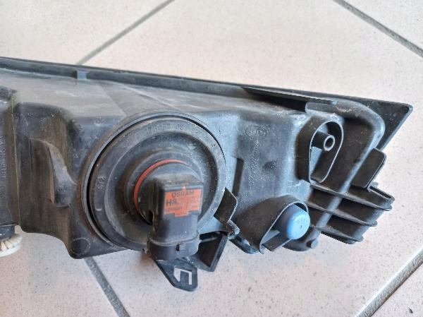 фото №11, Фара противотуманный skoda оригинальный номер 5ja 941 700 d