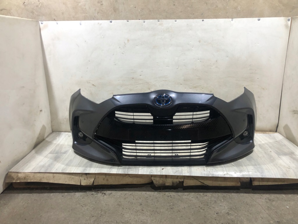 Купити Toyota yaris iv p21 бампер передні  1g3
