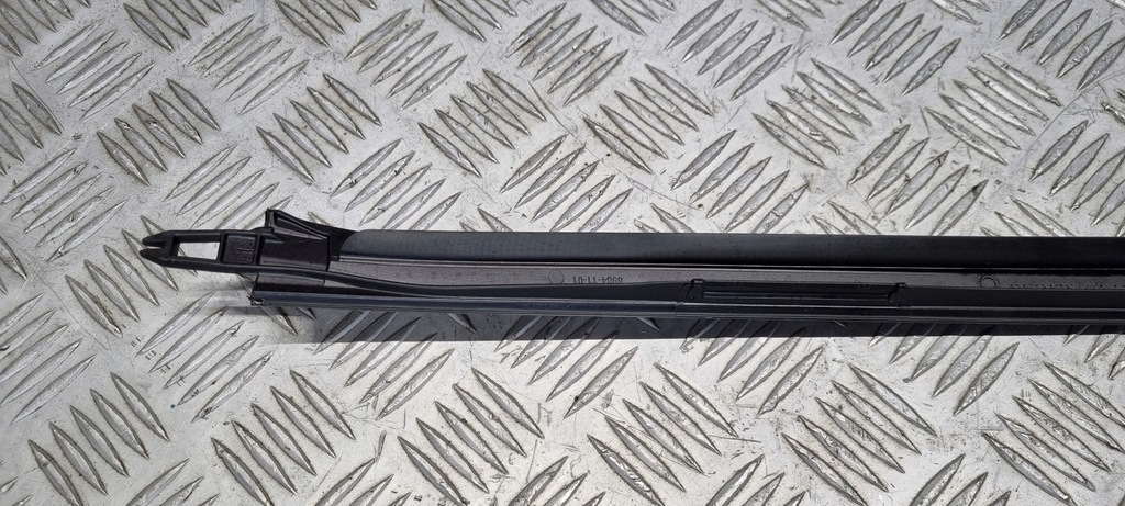 фото №11, Mercedes w247 h247 молдинг стекло левая левый перед передняя a2476900301