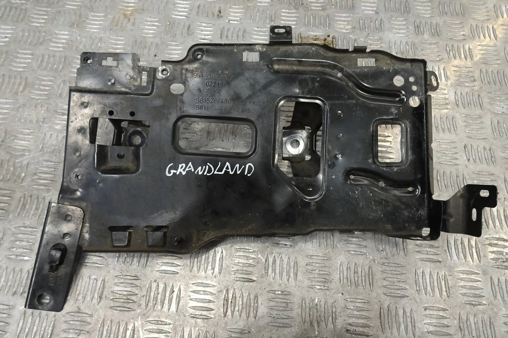 фото №1, Opel grandland x основание аккумулятор 19-