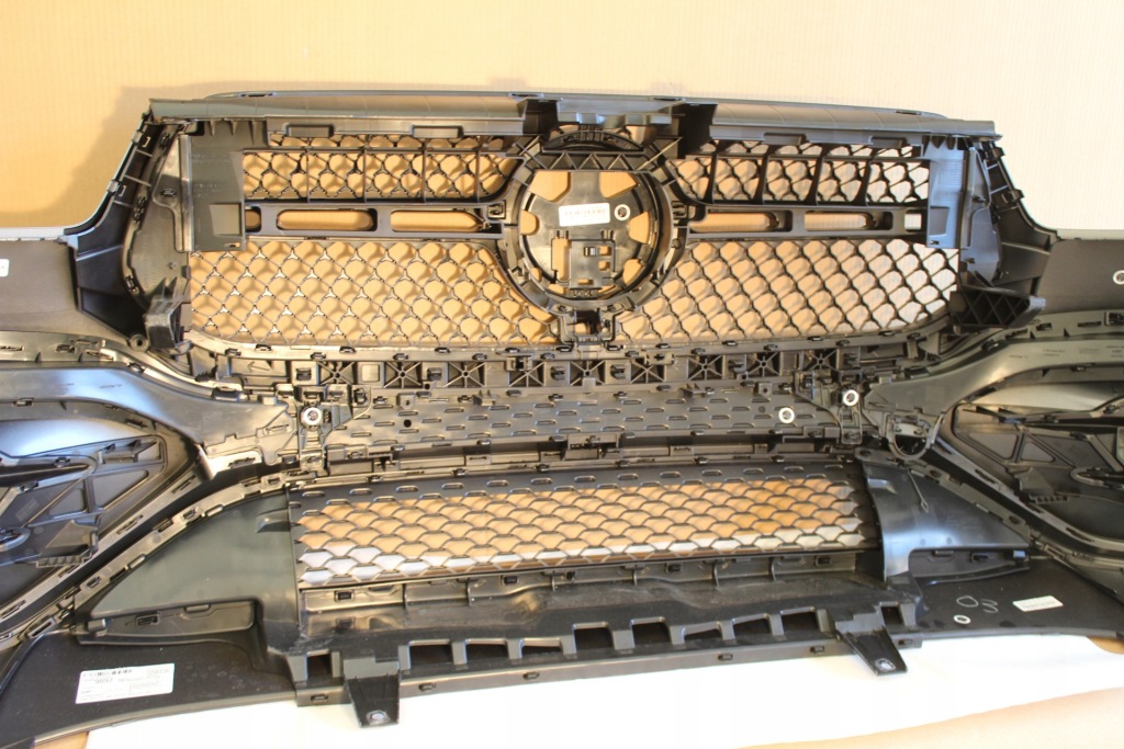 Бампер перед передній mercedes gle 167 w167 купе suv рестайлінг  amg колір 992 Зі Шроту