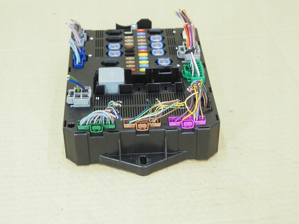 фото №6, Коробка запобіжників jaguar xf x250 8x2t14b476ad