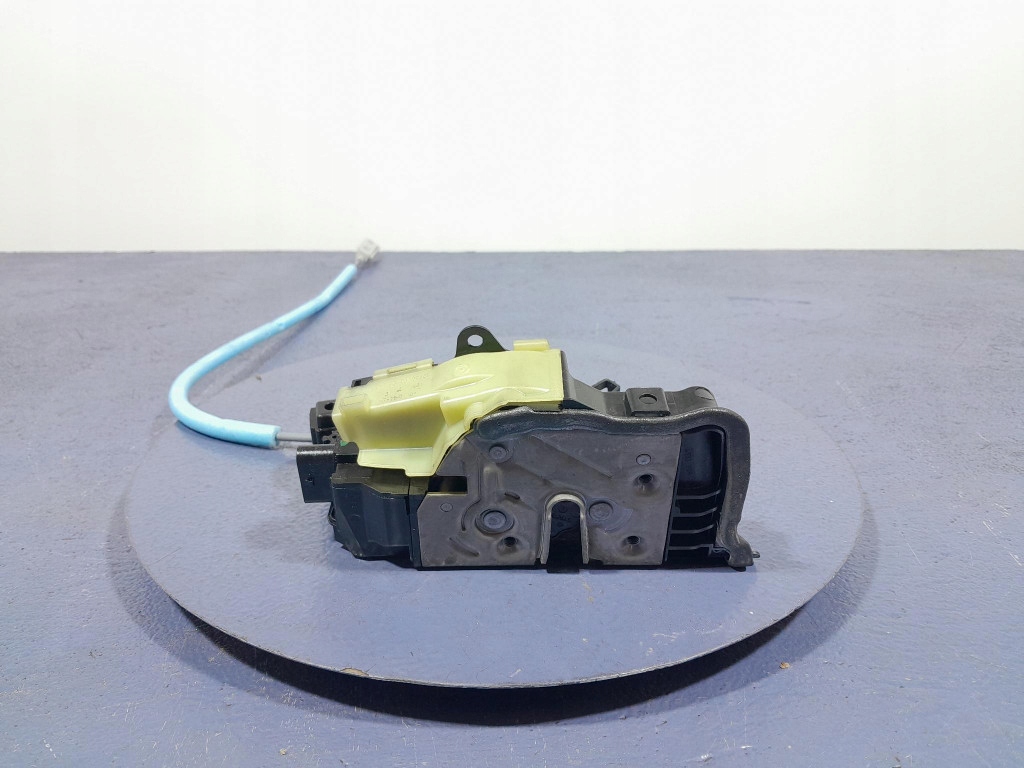 фото №1, Bmw x7 g07 замок двері перед передній лівий 8 pin eu 7477699