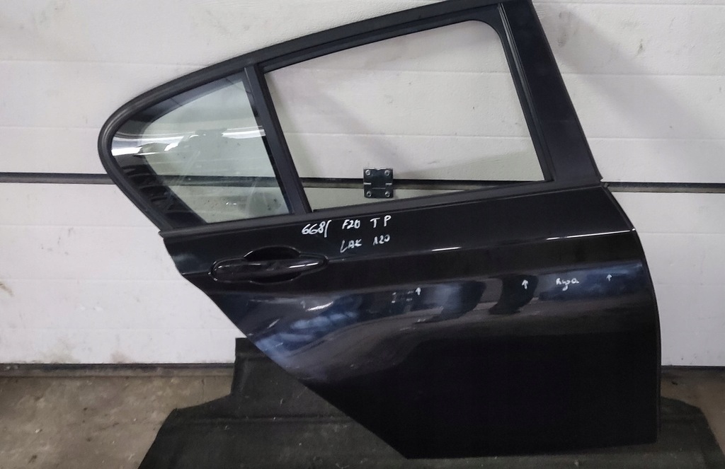 фото №1, Bmw f20 двері правий задня schwarz 2