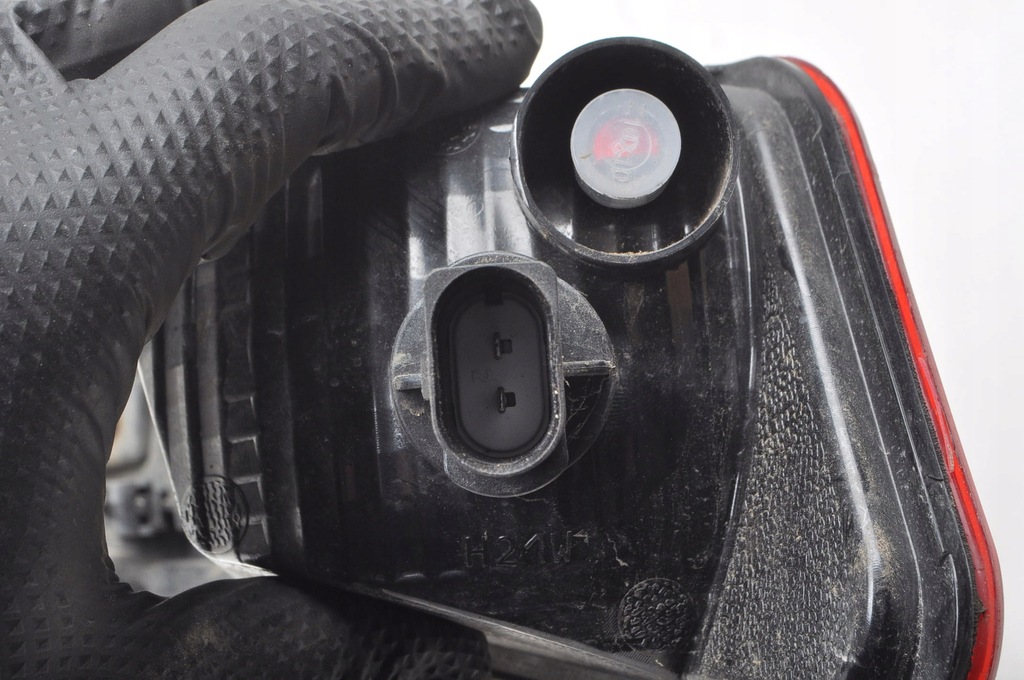 фото №8, Volvo xc60 i lift лампа противотуманная левый задняя 31353285