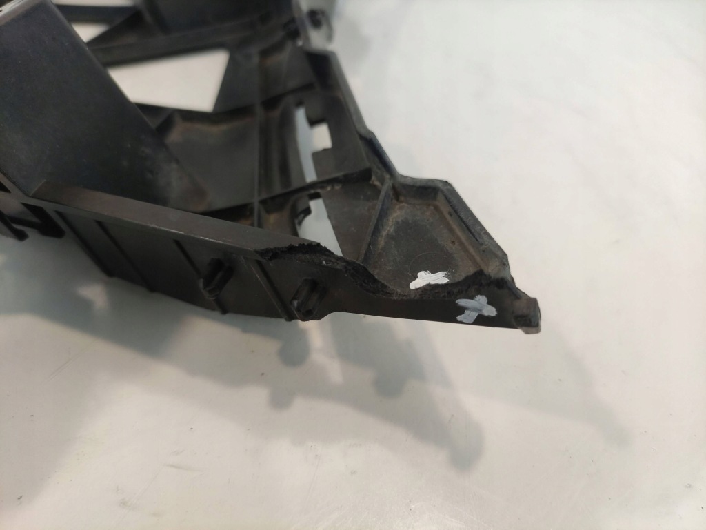 Mercedes-benz gle c292 кронштейн  фонари левый перед a2926200100 Оригинал