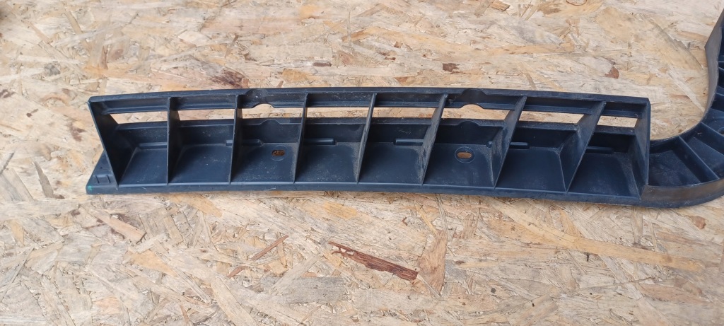 фото №6, Направляющая бампера правый задняя skoda superb ii 3t9807864