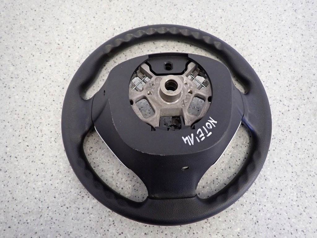 фото №7, Nissan note e12 12- повітропровід колесо керма