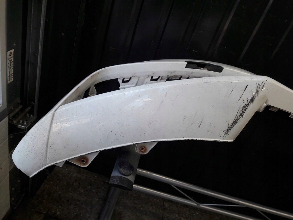 8t0807437a бампер перед audi a5 s-line ibisweiss Цена