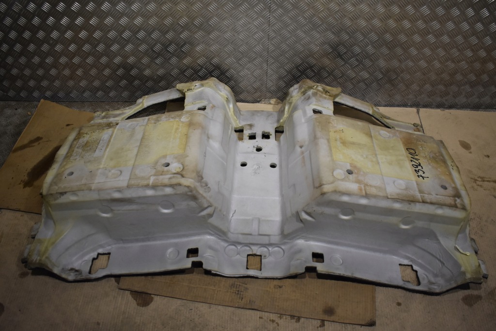 фото №4, Idealny kpl. коврик задний bmw g11 m-p 1