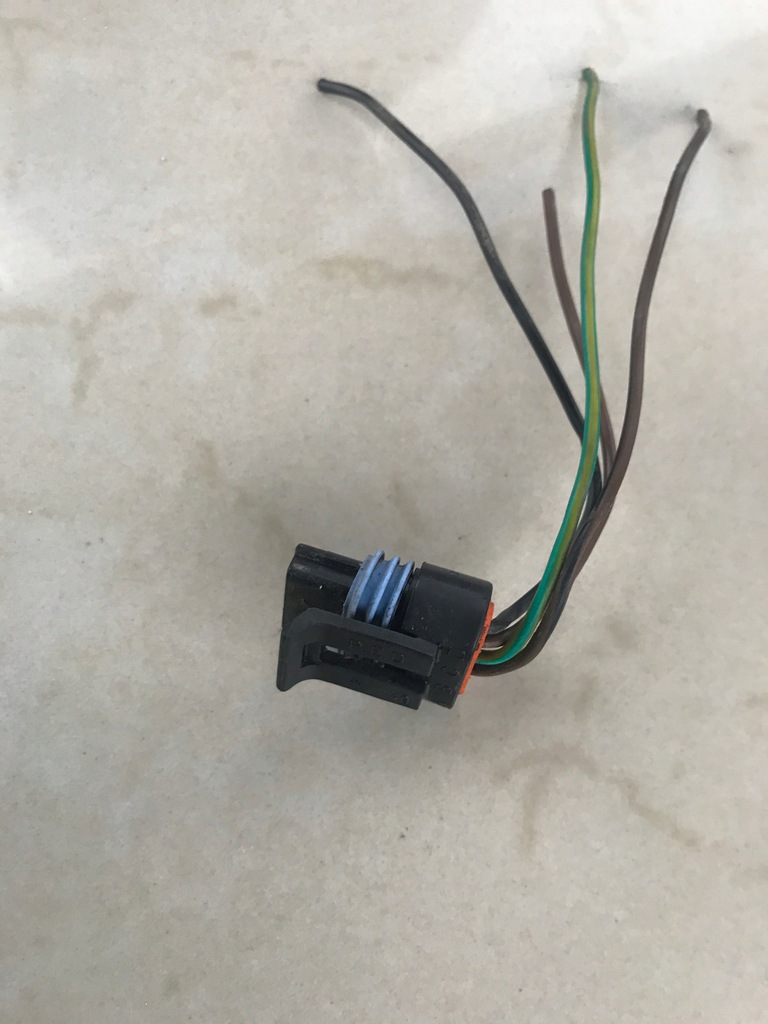 фото №1, Albea seicento stilo punto колодка штекер чотири контакти джгут