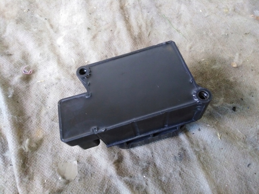 фото №4, Mercedes r w251 w164 розподільник airmatic клапан