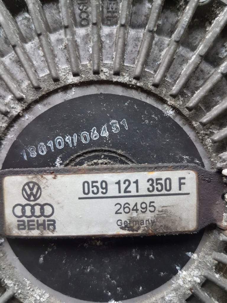 фото №2, Audi a4 b7 04- віскозна муфта вентилятор 2.5d 059121350f