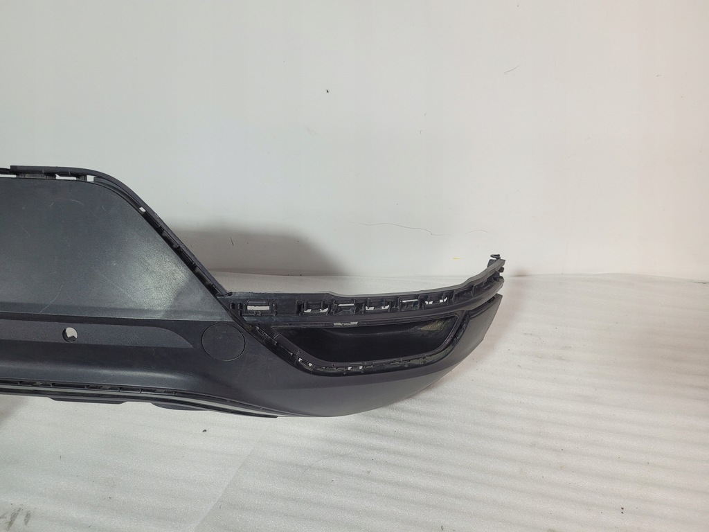 фото №3, Vw t-roc накладка dół бампер задня 2ga807521s