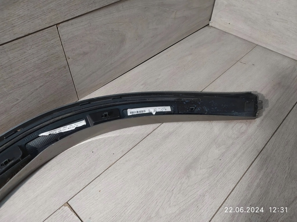 8994. mercedes gle amg молдинг крыло левый задний  a1678800105 Доставка