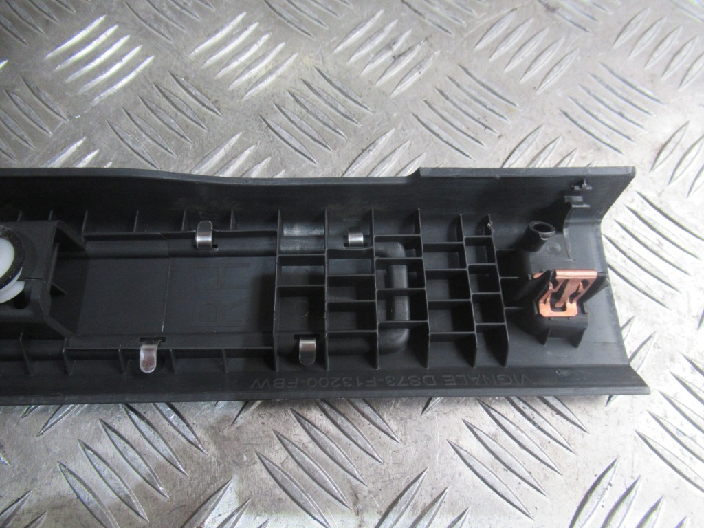 Ford mondeo mk5 накладка поріг права ліва перед ds73-f13200 ds73-f13201 Київ