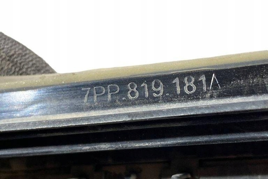 фото №8, Решітка вентиляції porsche cayenne 92a 7pp819181a 3.0l дизель 193kw 2015