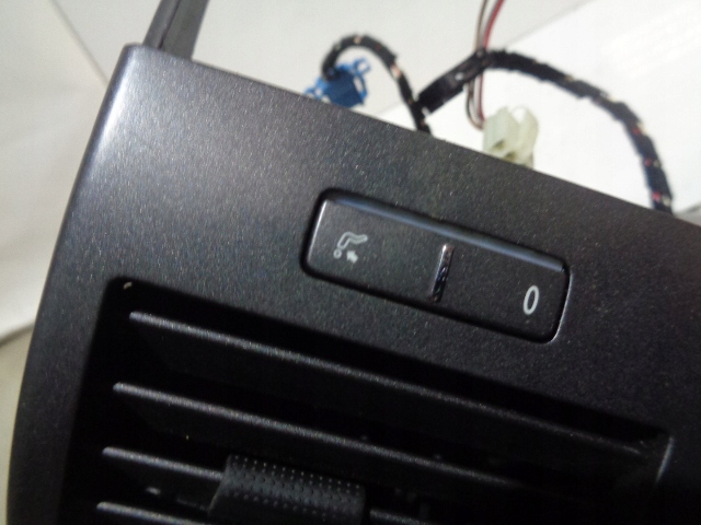 фото №10, Решётка обдув задняя vw phaeton 02-10 3d0819203e