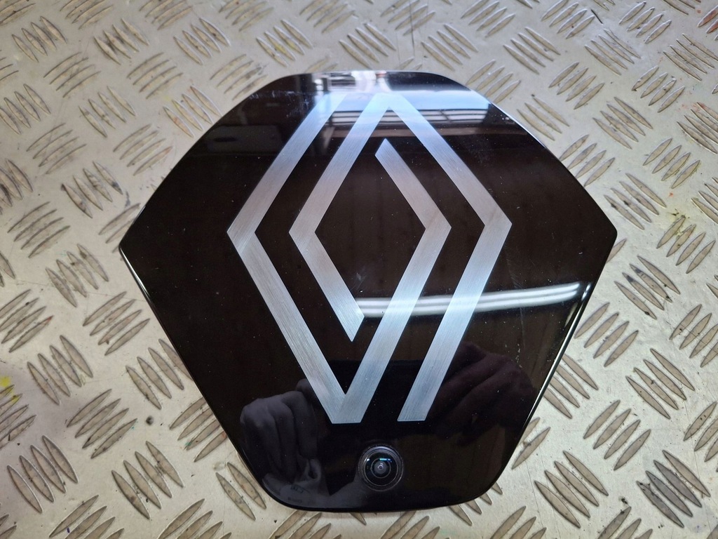 фото №1, Емблема renault megane e-tech 2022- з камера