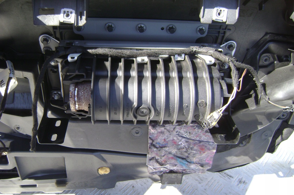 фото №6, Audi a3 8p - панель приладів приладова