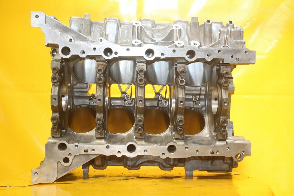 фото №9, Блок двигателя jaguar xj x351 508ps 5.0b v8 superchared land rover 8w936015bc