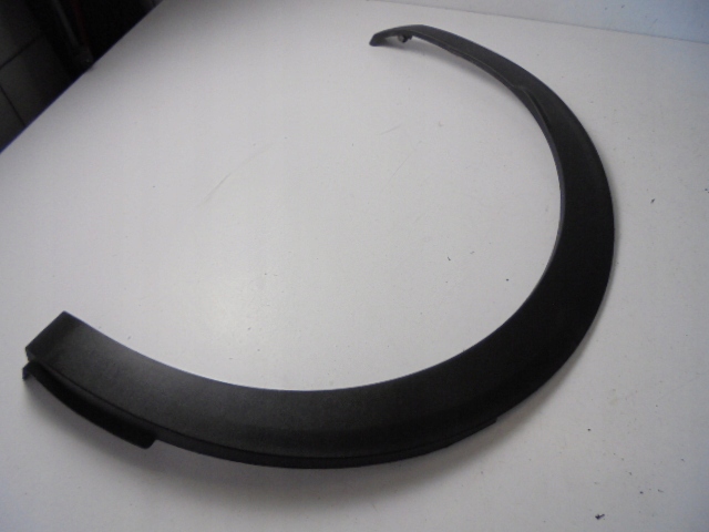 фото №1, Молдинг крила правий задня peugeot 3008 ii 2016-