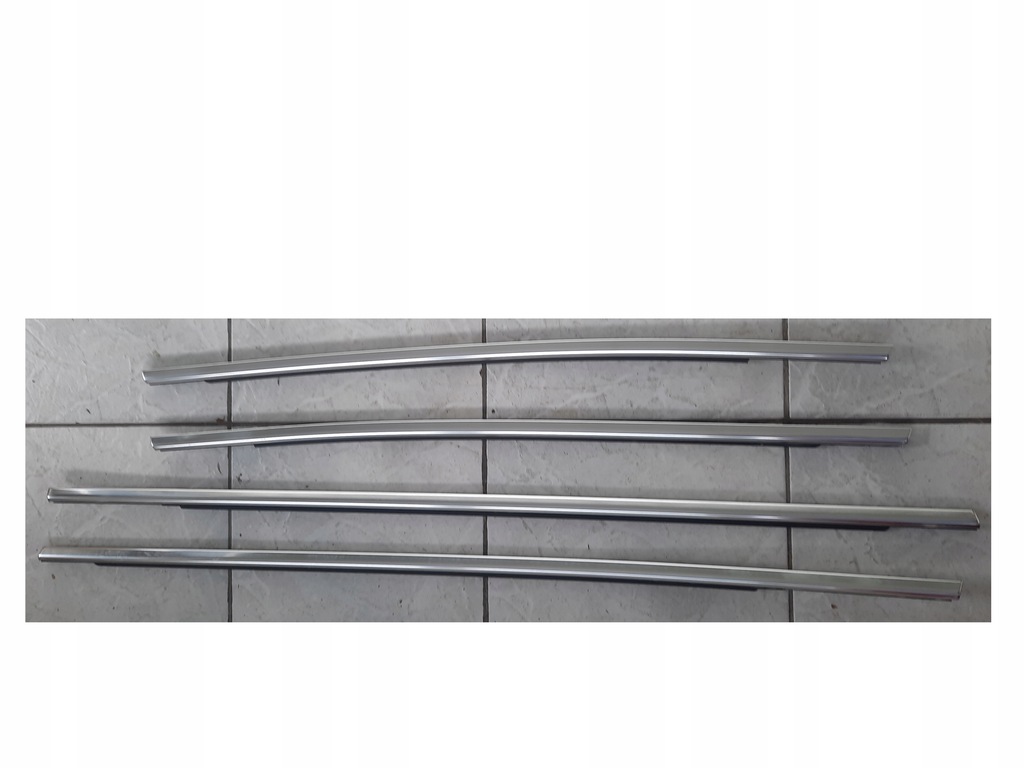 фото №1, Молдинг parapetu дверь volvo v40 перед правый