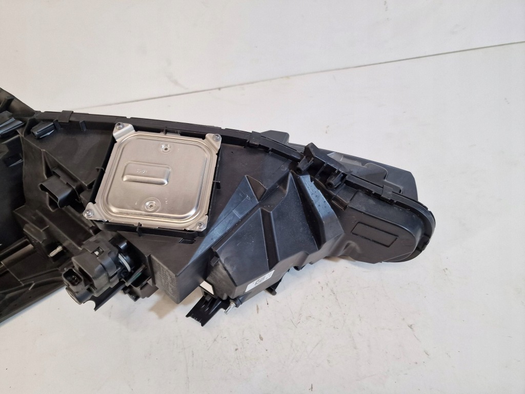 фото №7, Передня права лампа renault clio v lift full led 260103507r