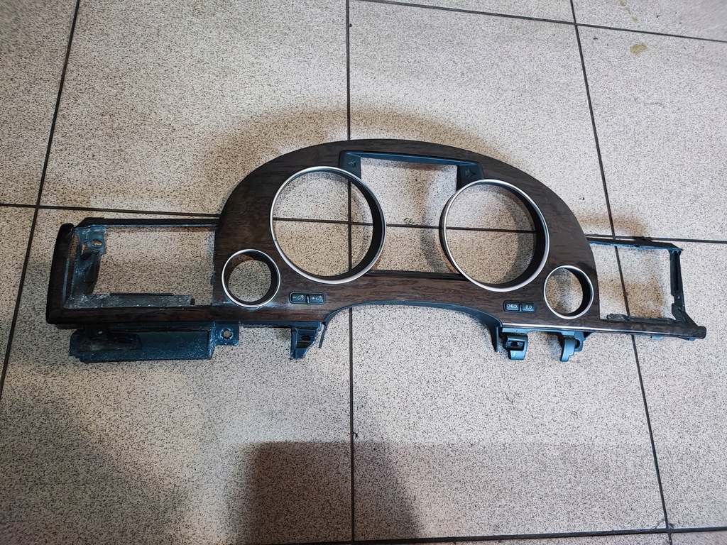 фото №1, Drewno рамка спідометра audi a8 d3