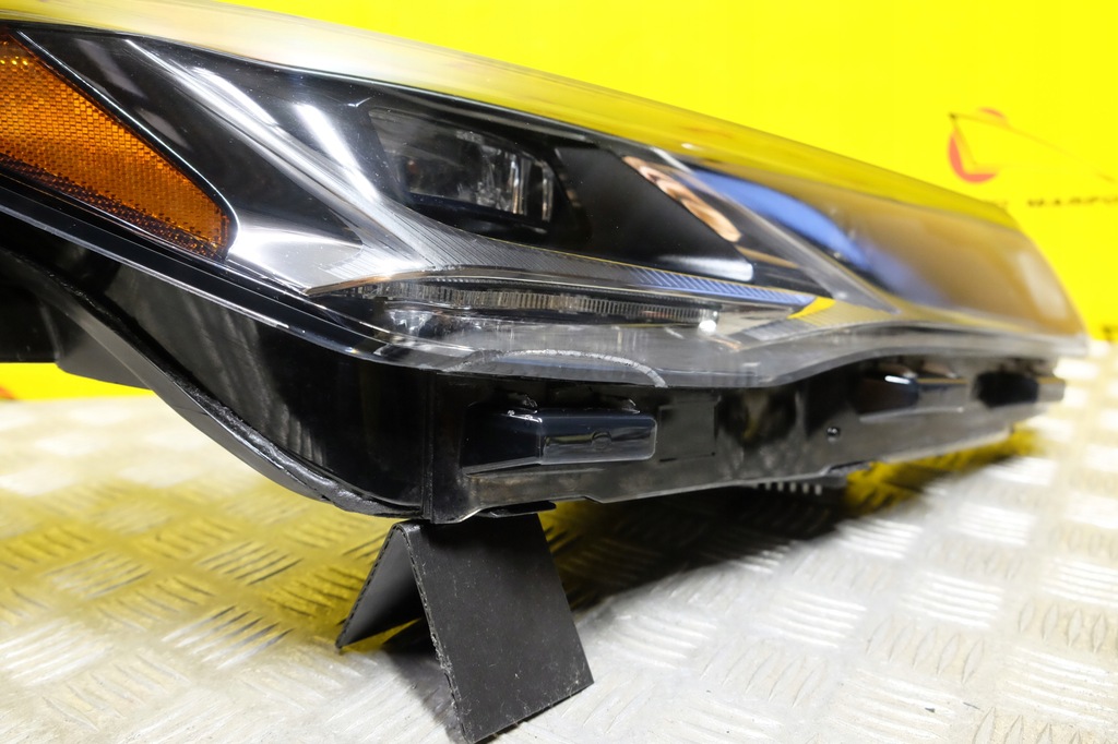 фото №4, Toyota avalon limited 2019- фара лампа full led r usa