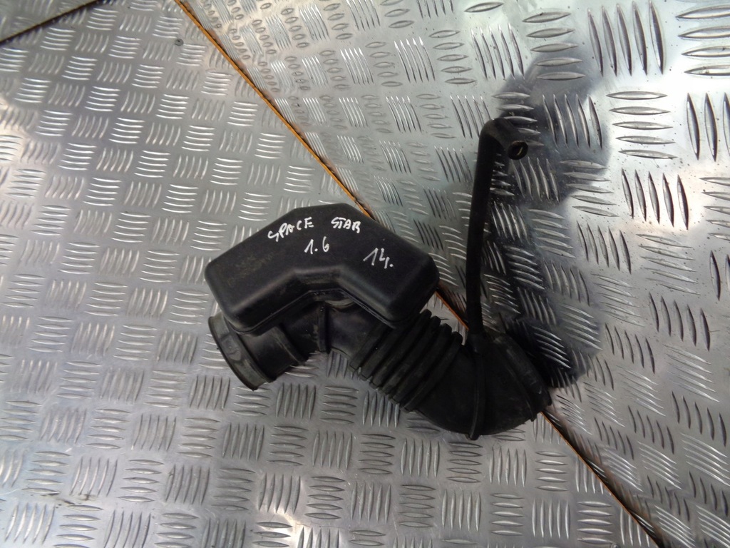 фото №1, Шланг труба впускний резонатор mitsubishi space star 1.6 16v mr529561