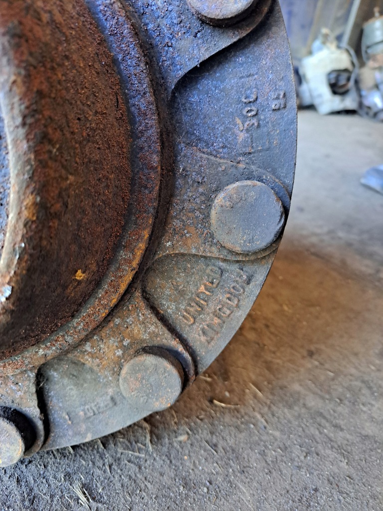 фото №6, Ступиця задня volvo fl 6 00-06 22.5