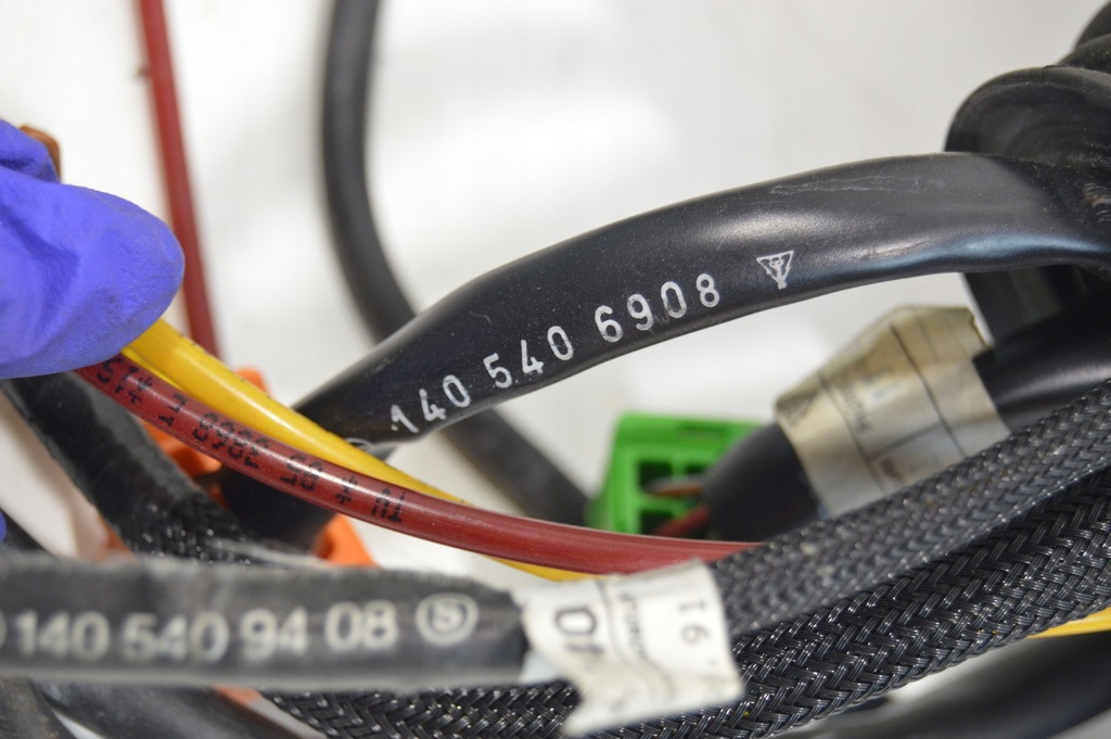 фото №5, Жгут дверь левый перед mercedes w140