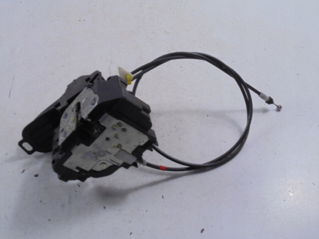 фото №7, Nissan note i e11 06-08 замок двері перед передній лівий 3pin 5d